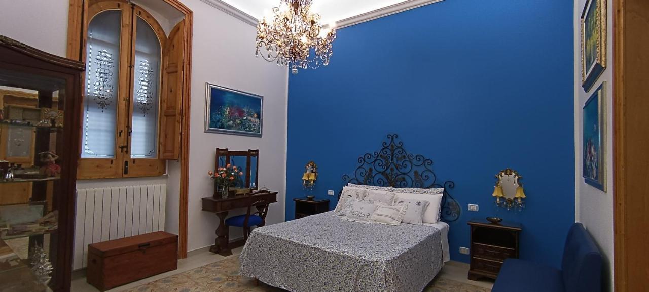 Amanda'S Suite Taranto Exterior photo
